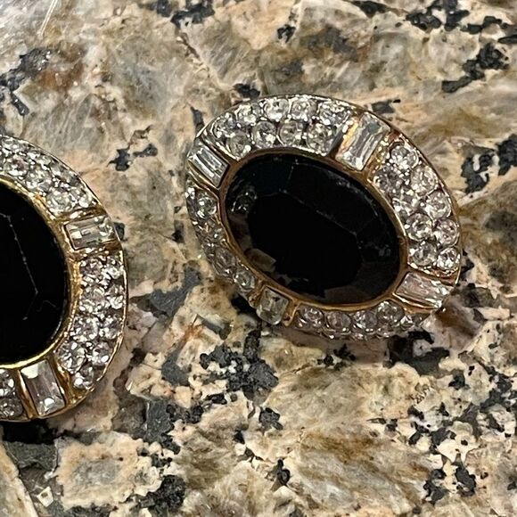 Givenchy Paris New York Vintage Black Onyx Crystal Gld Tn Vintage Clip Earrings - Picture 9 of 14